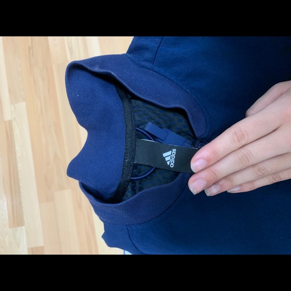 Adidas navy blue jacket - Picture 4 of 4